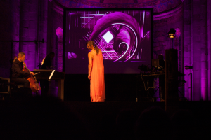 »SANDFICTION« mit dem »Ochideenkäfig« am Donnerstag Abend in der Johanniskirche;  Foto: Markus Koeck